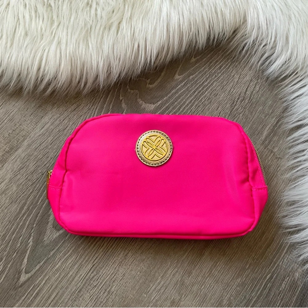 💗 LILLY PULITZER Jeanie Belt Bag In “Roxie Pink”